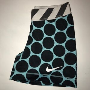 nike spandex shorts